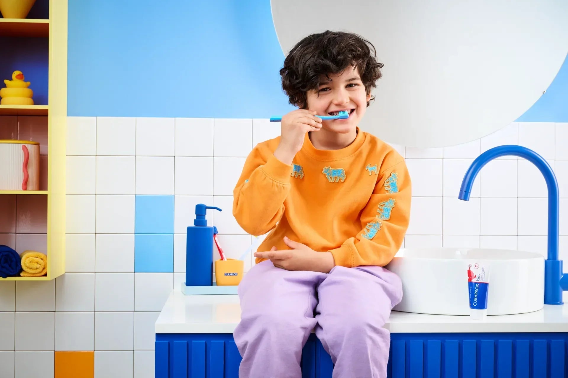 צחצוח שיניים לילדים – מדריך מלא לפי גיל