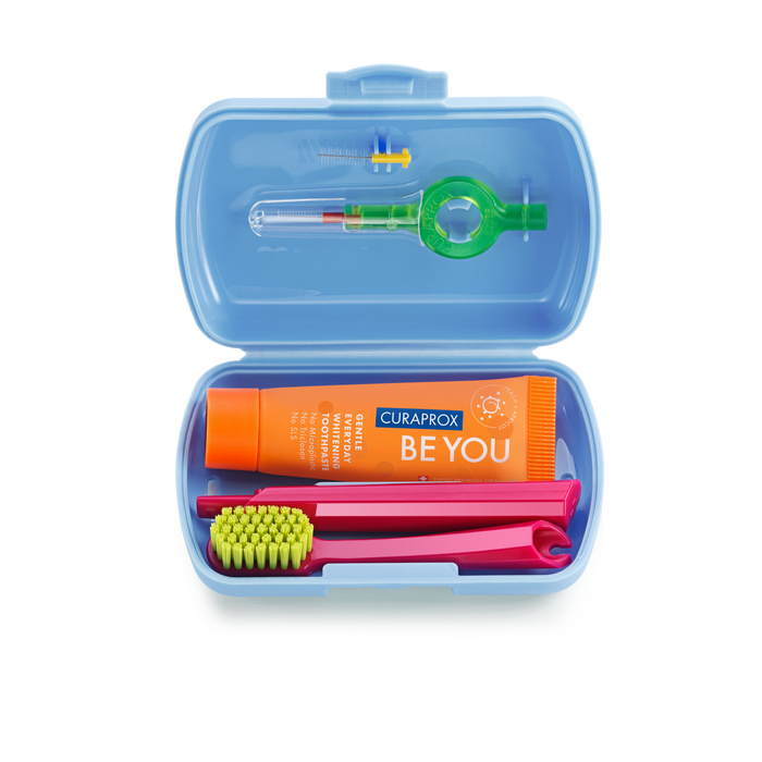 ערכת נסיעות כחולה CURAPROX